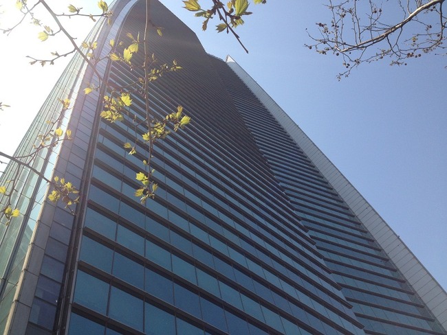 中关村西区,中钢国际大厦800平正对电梯东南聚财户
