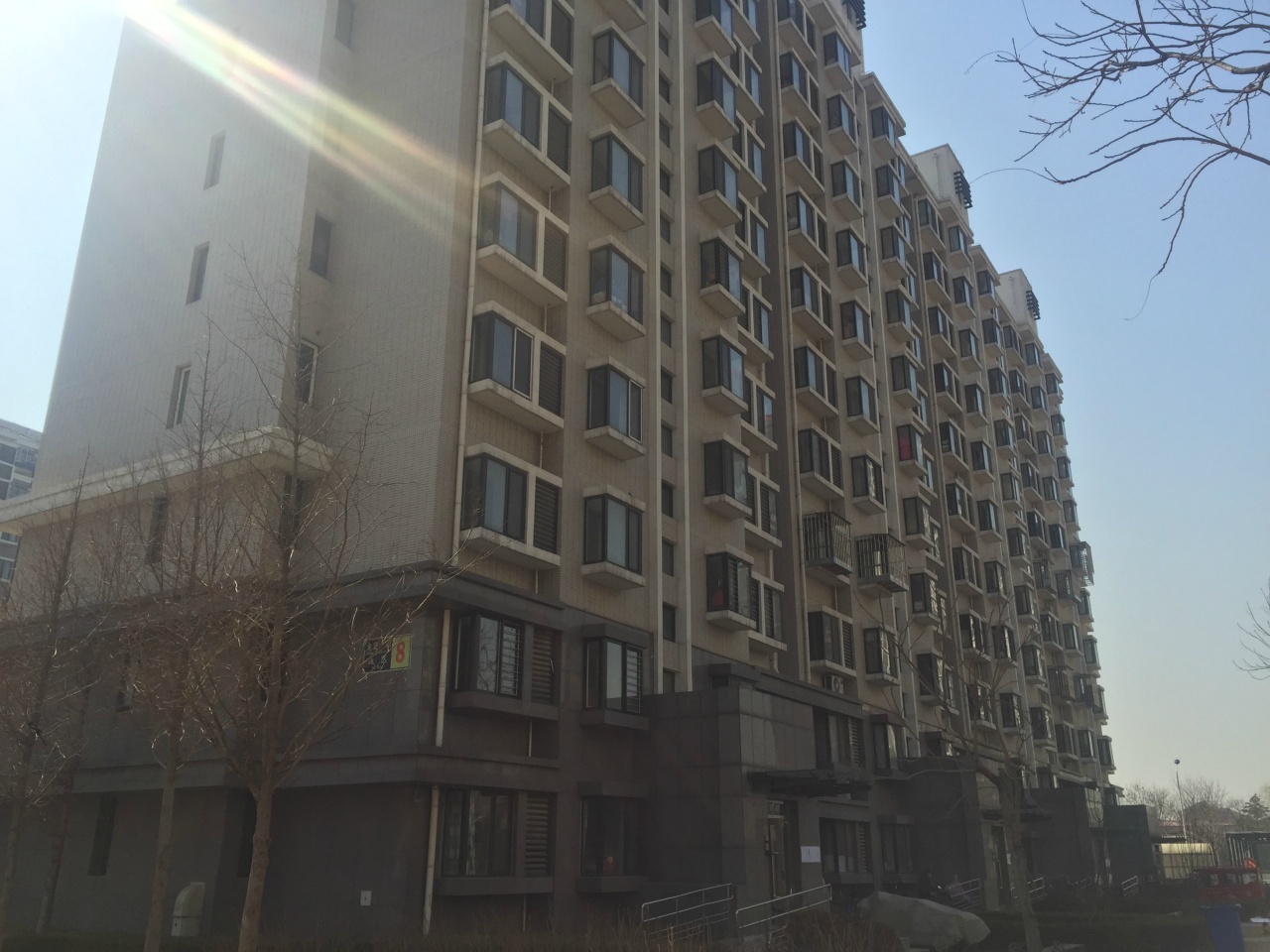 金宝花园,3居带装修,中间位置,小区环境佳