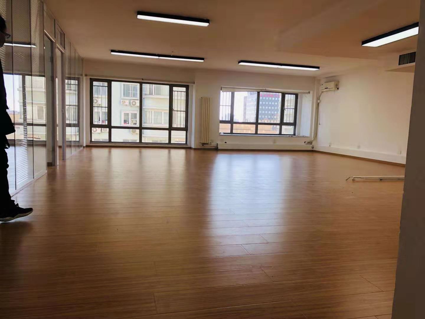 北京青云当代大厦二手房房源图片