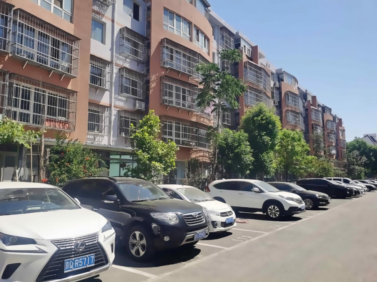 北京鸿博家园六区二手房房源图片