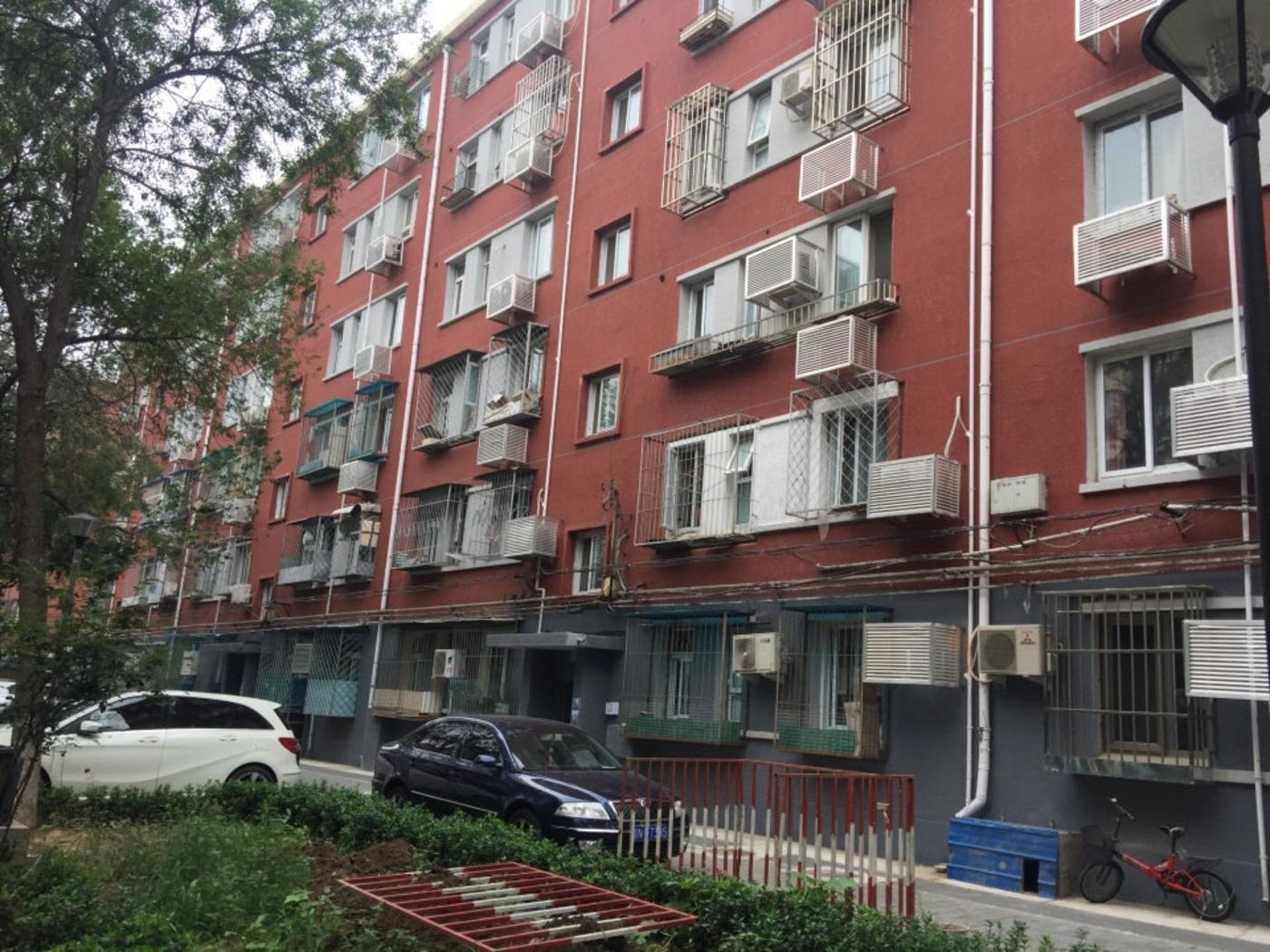 北京葡萄酒厂宿舍楼二手房房源图片