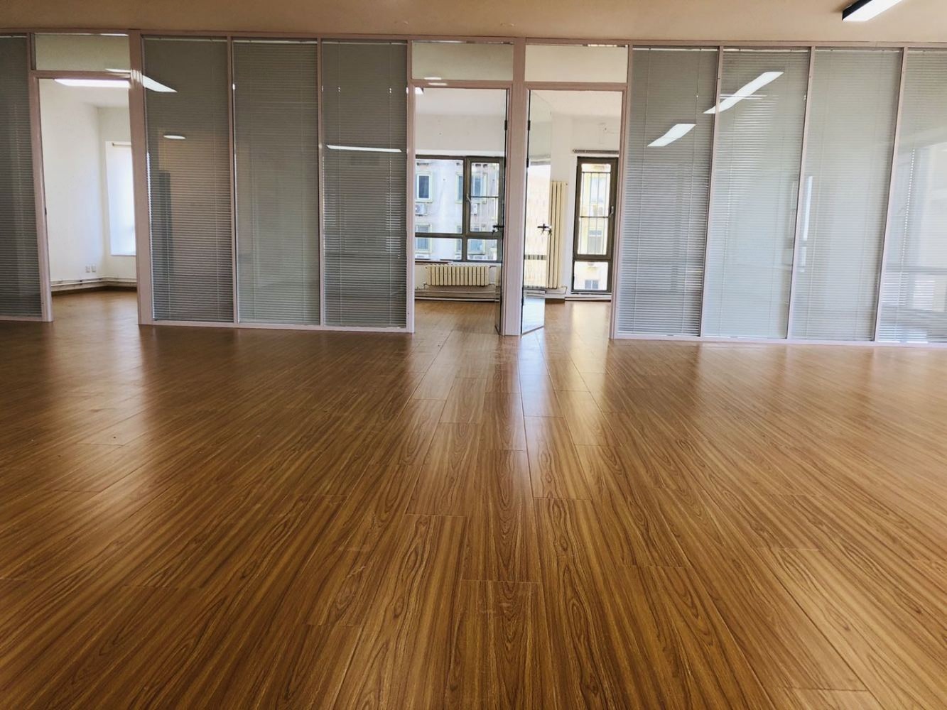 北京青云当代大厦二手房房源图片