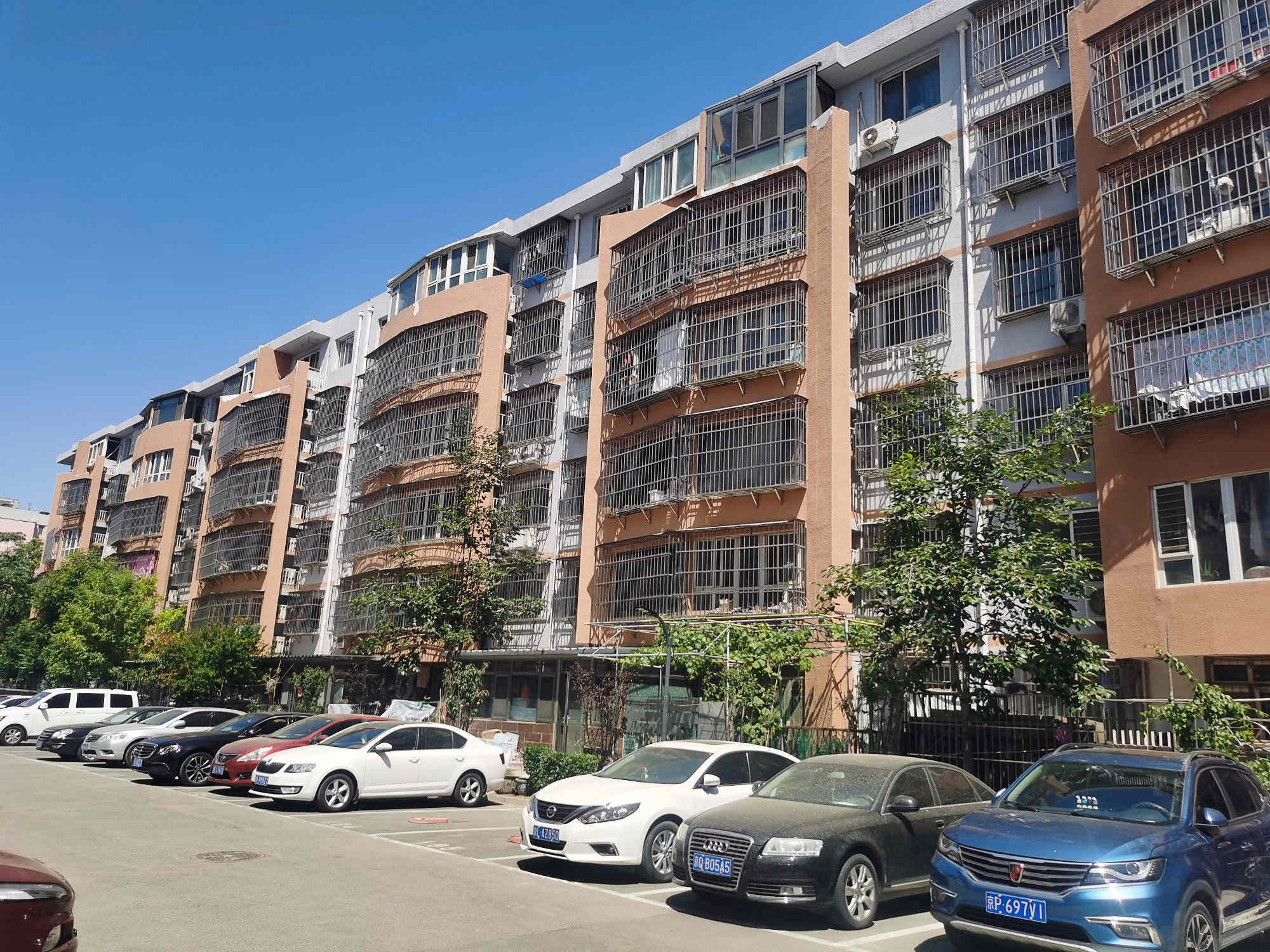 北京鸿博家园六区二手房房源图片