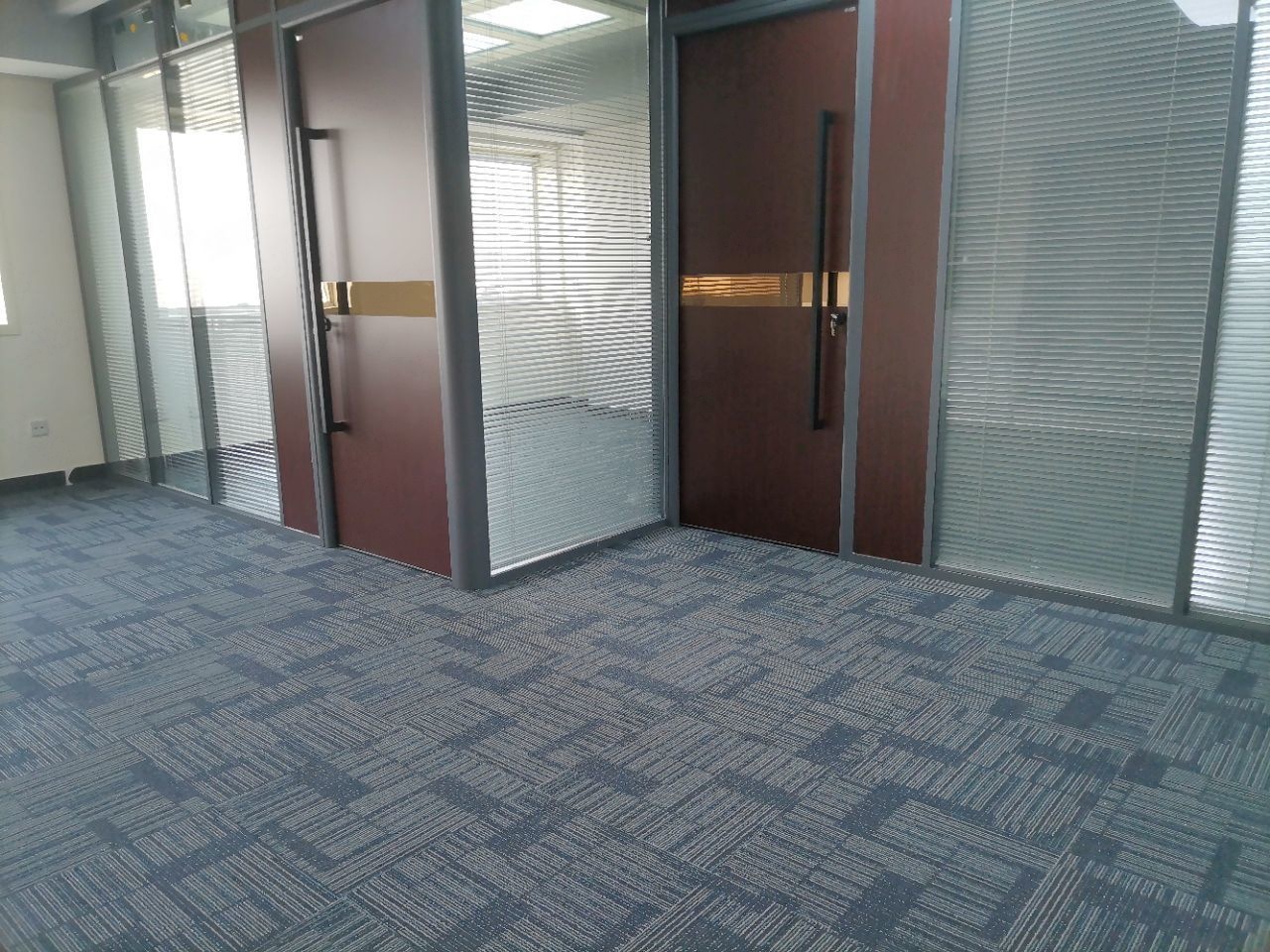 北京恒润国际大厦二手房房源图片