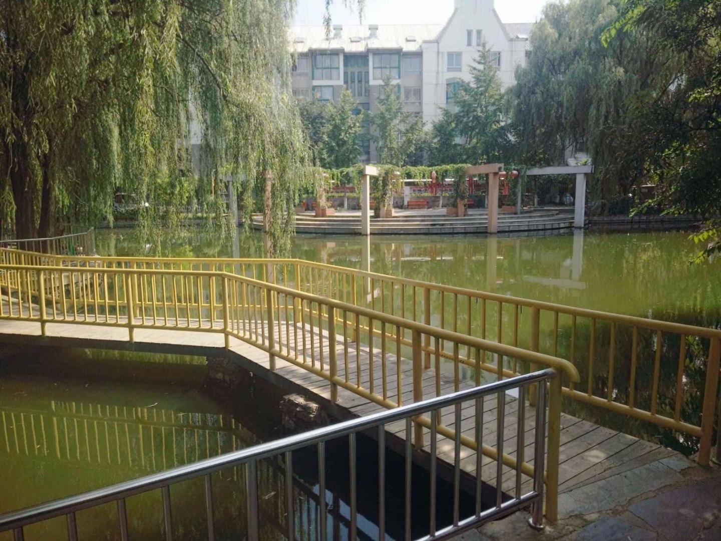 北京恋日绿岛小区二手房房源图片