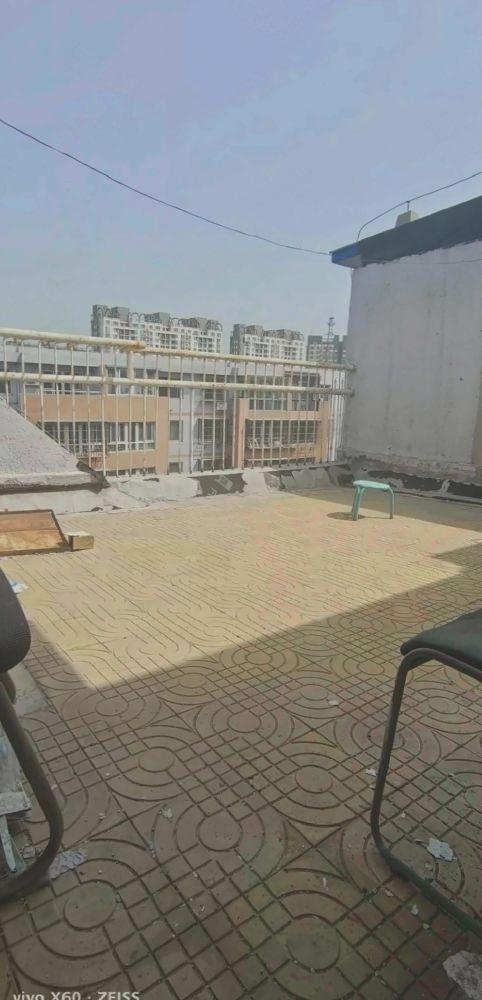 北京鸿博家园六区二手房房源图片