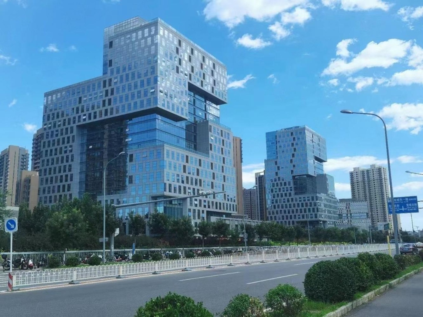 北京万科金域国际中心二手房房源图片