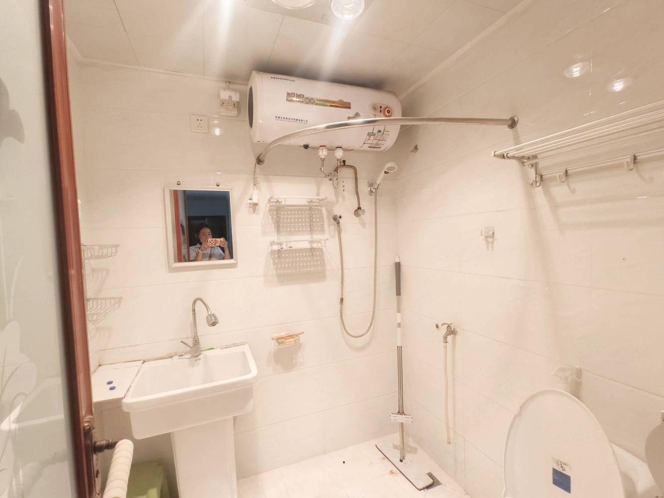 北京鸿博家园(二期F区)二手房房源图片