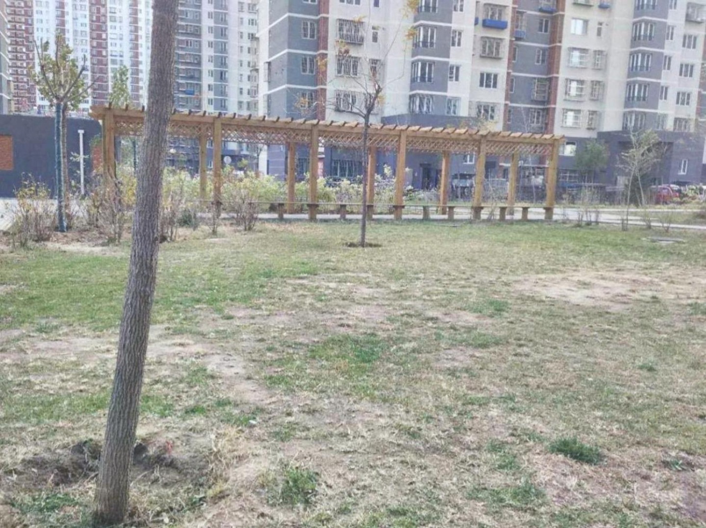 北京鸿博家园(二期C区)二手房房源图片