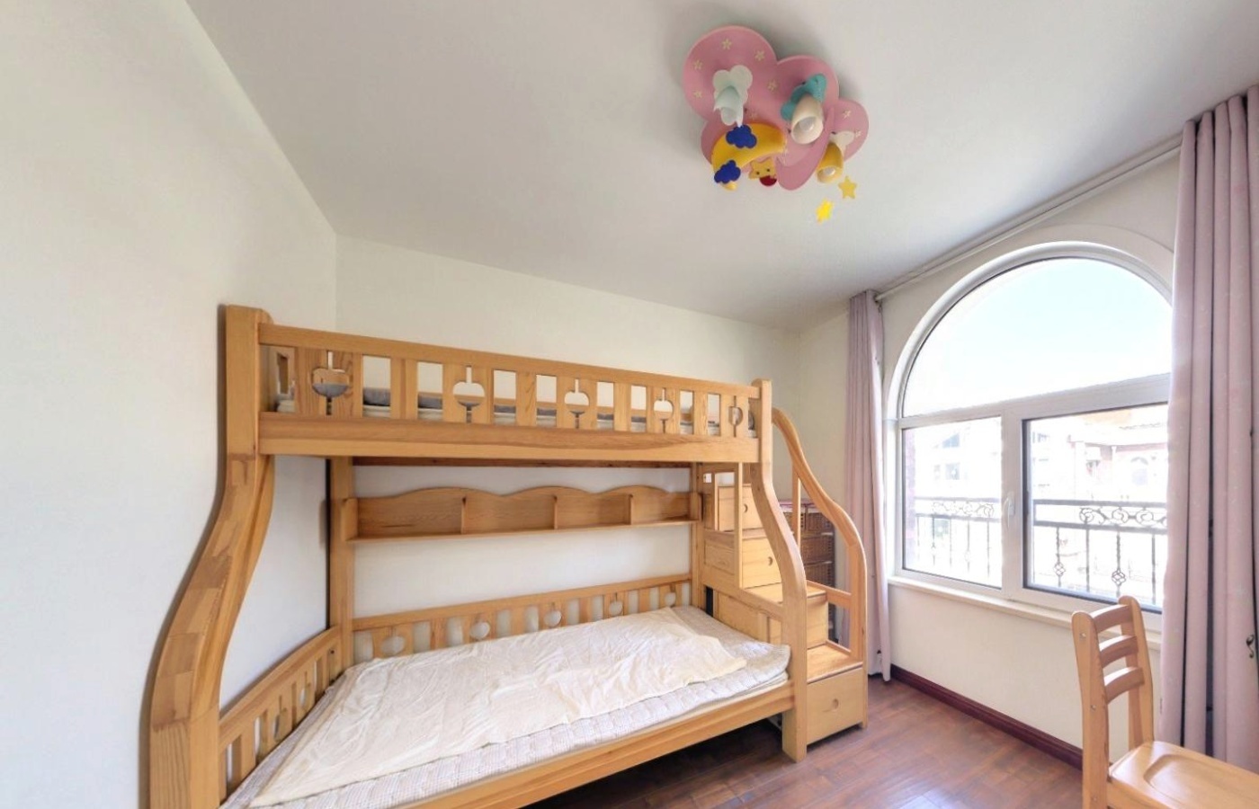 北京恒盛小镇艺墅二手房房源图片