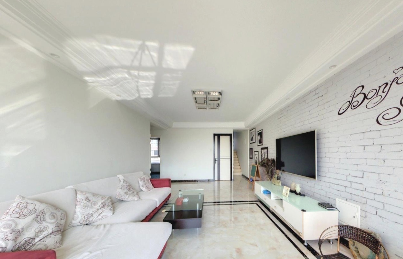 北京恒盛小镇艺墅二手房房源图片