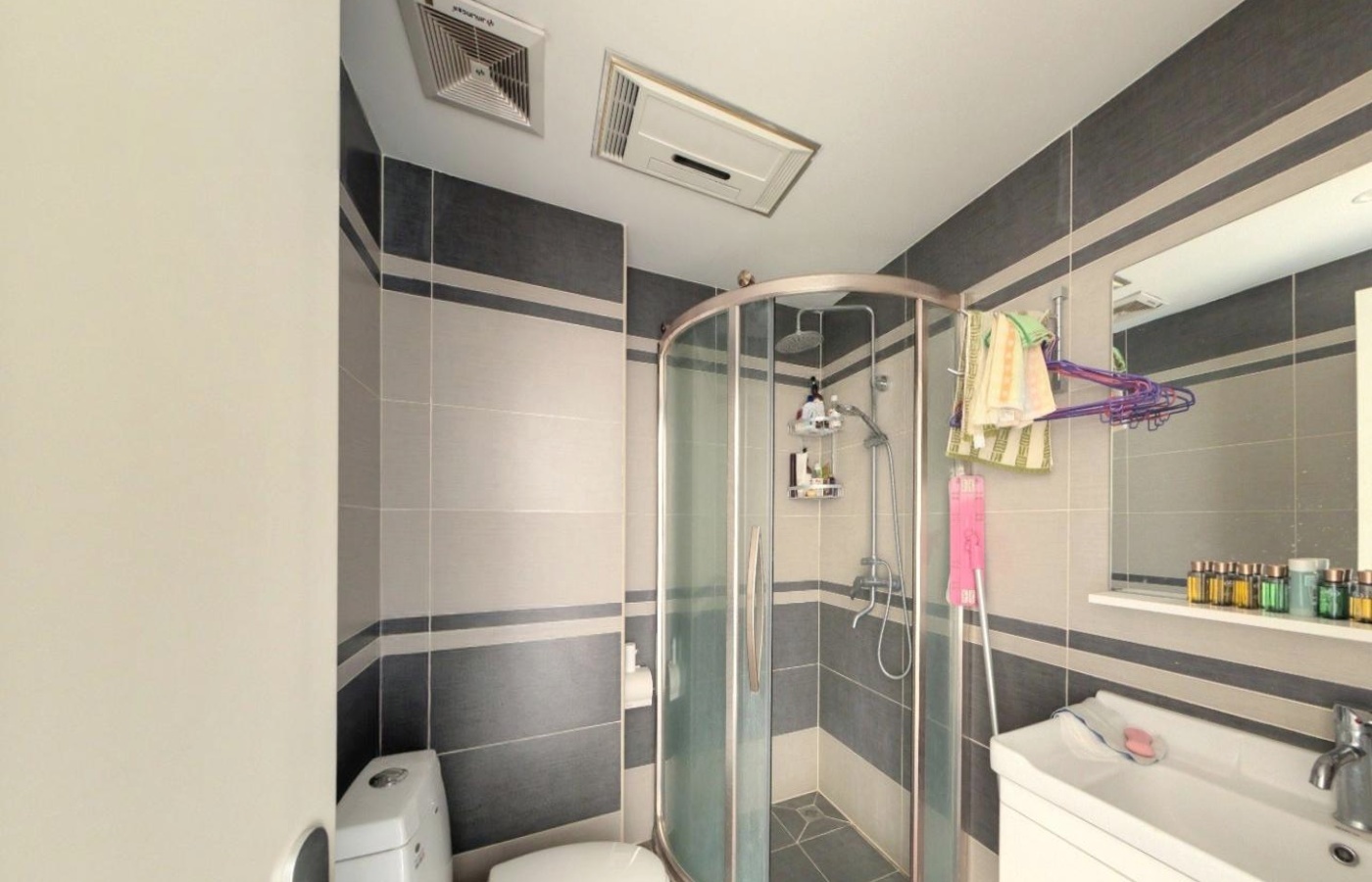 北京恒盛小镇艺墅二手房房源图片