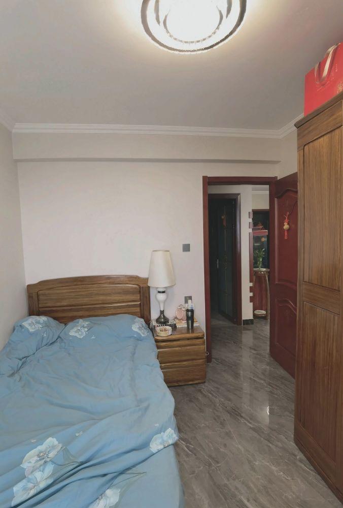 北京鸿博家园(二期B区)二手房房源图片