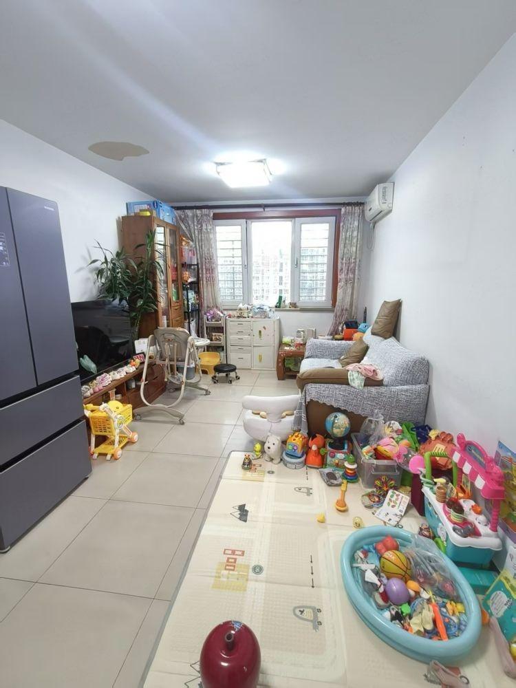 北京鸿博家园(二期B区)二手房房源图片