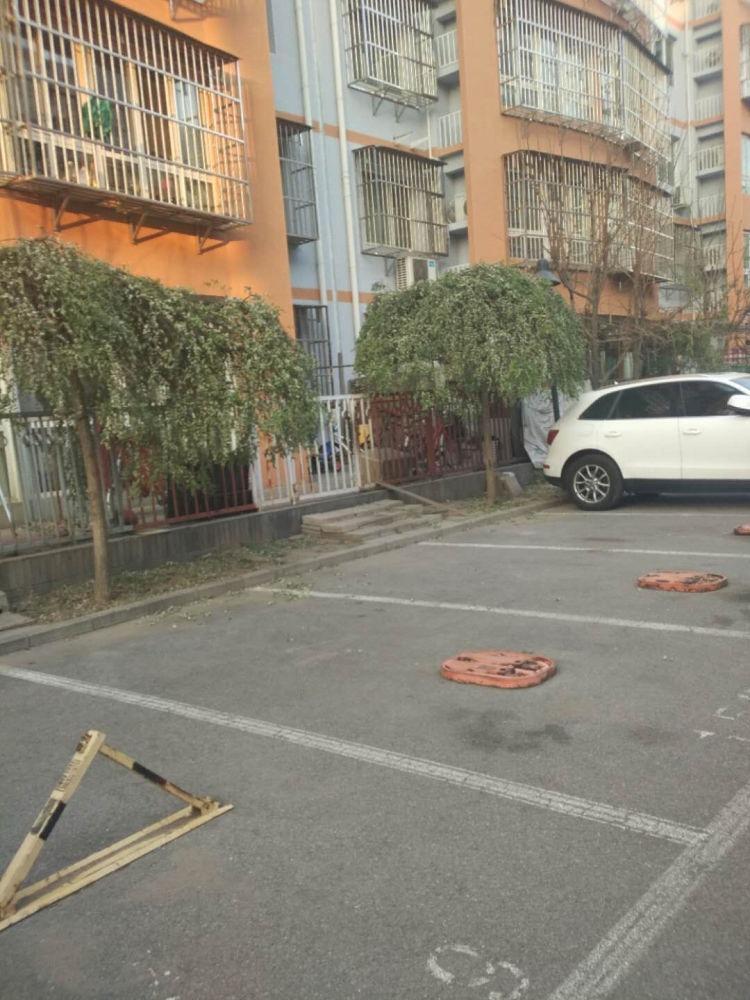 北京鸿博家园六区二手房房源图片