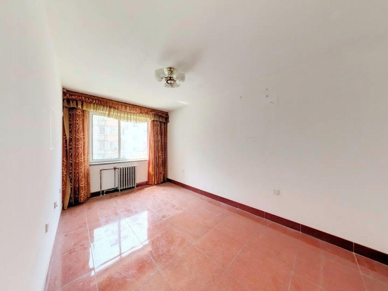 北京鸿博家园六区二手房房源图片