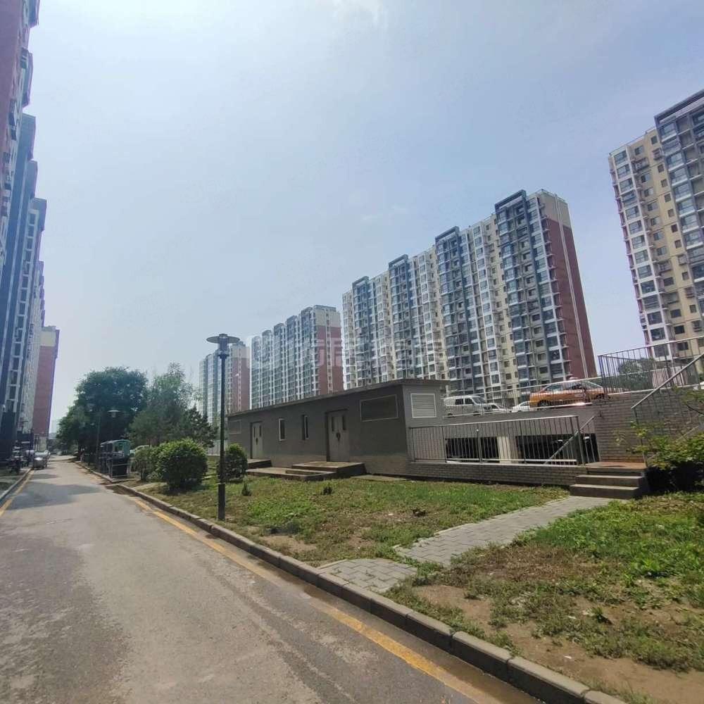 北京恒盛波尔多小镇(南区)二手房房源图片