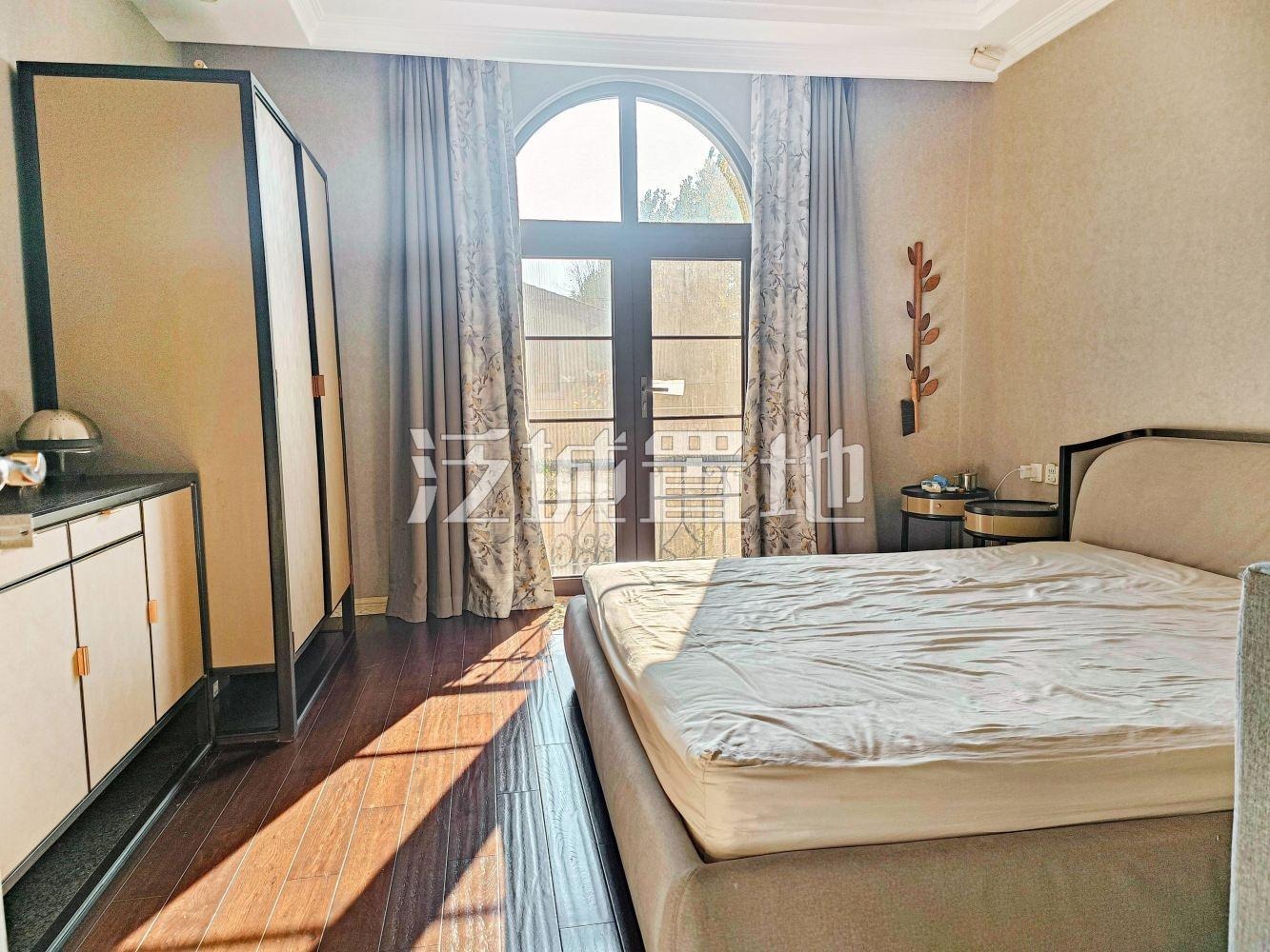 北京远洋傲北别墅二手房房源图片