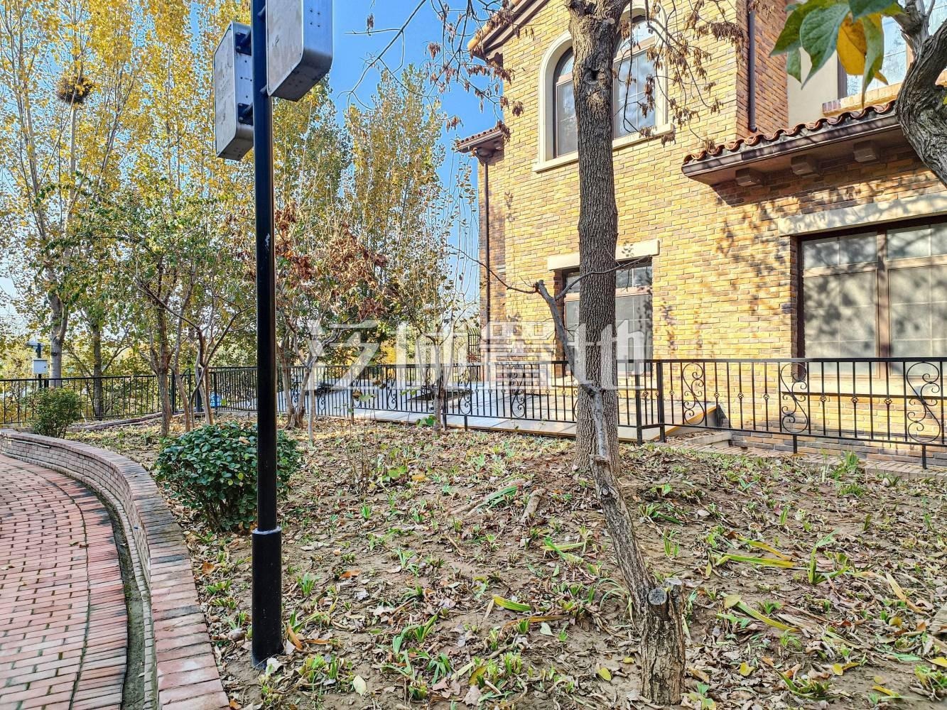 北京远洋傲北别墅二手房房源图片