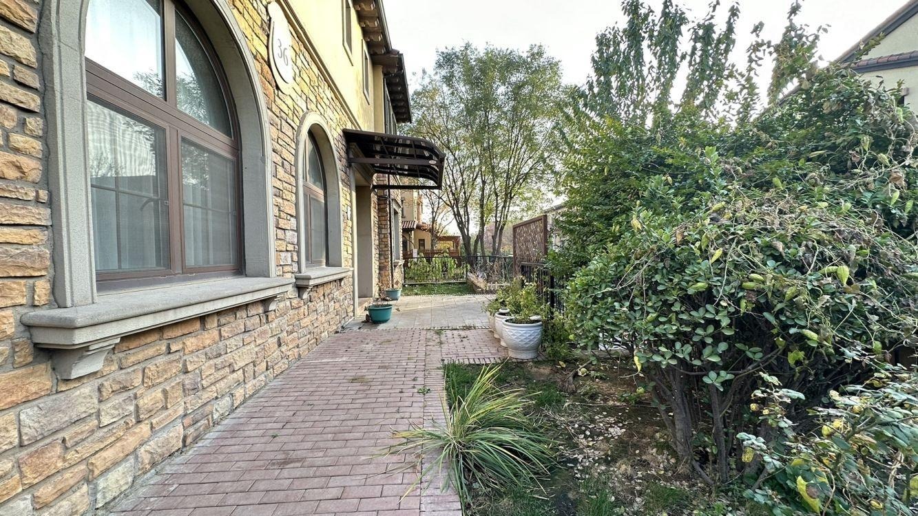 北京远洋傲北别墅二手房房源图片