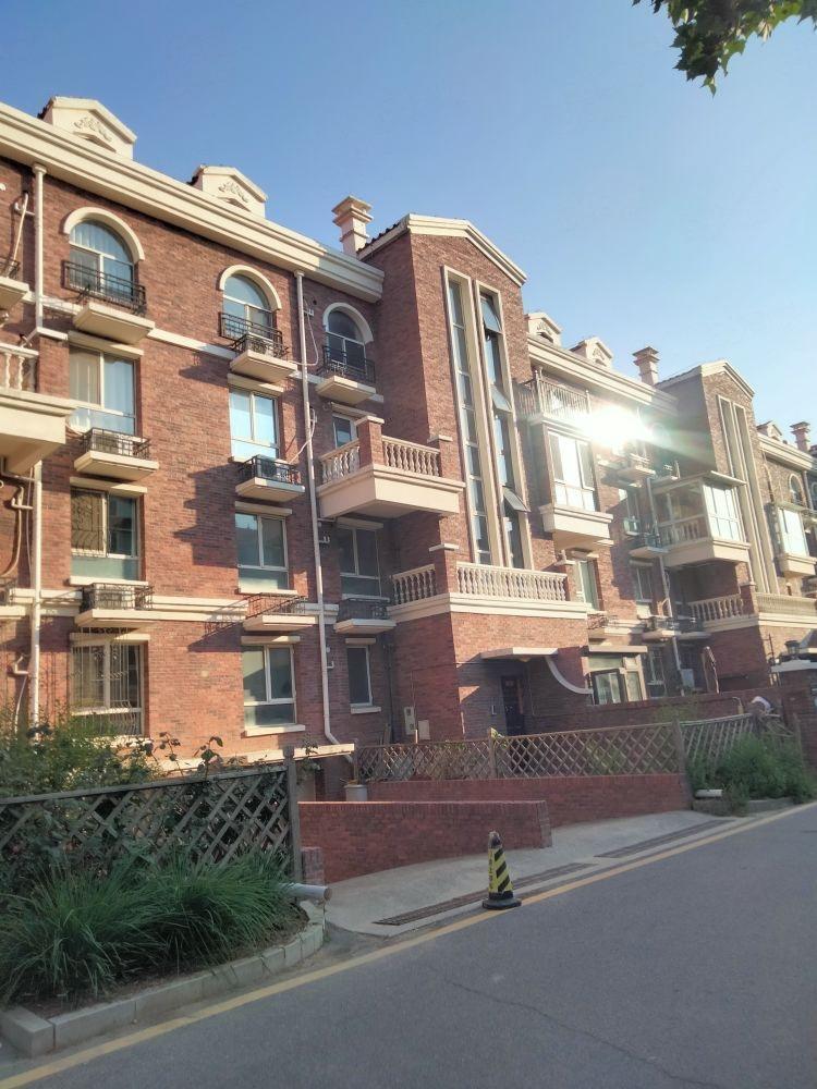 北京恒盛小镇艺墅二手房房源图片