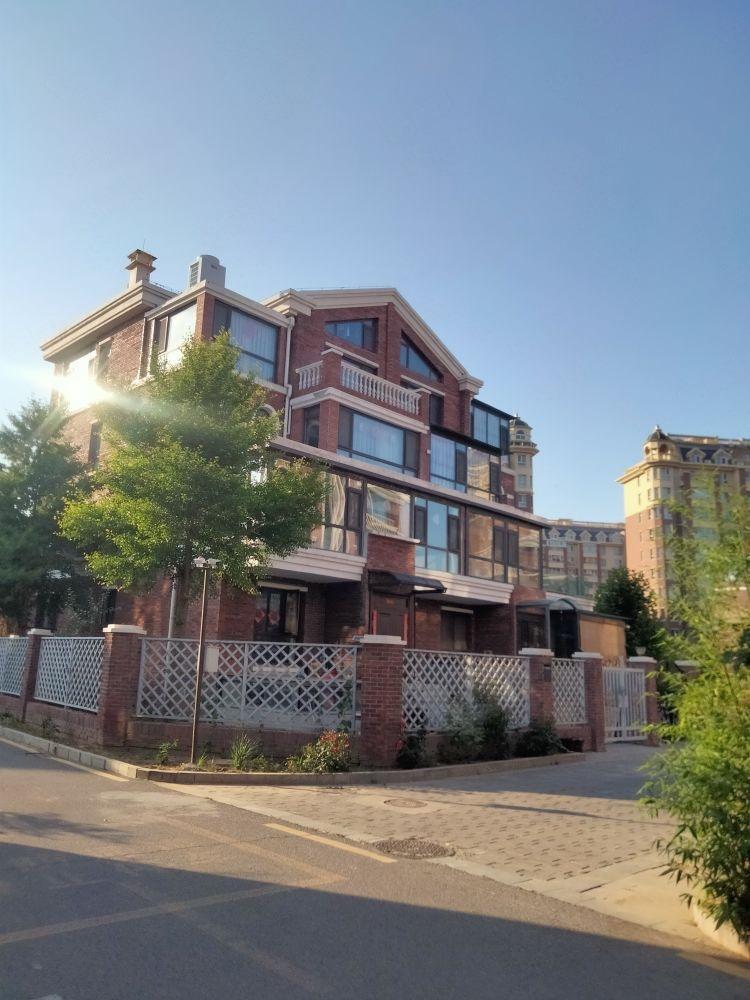 北京恒盛小镇艺墅二手房房源图片