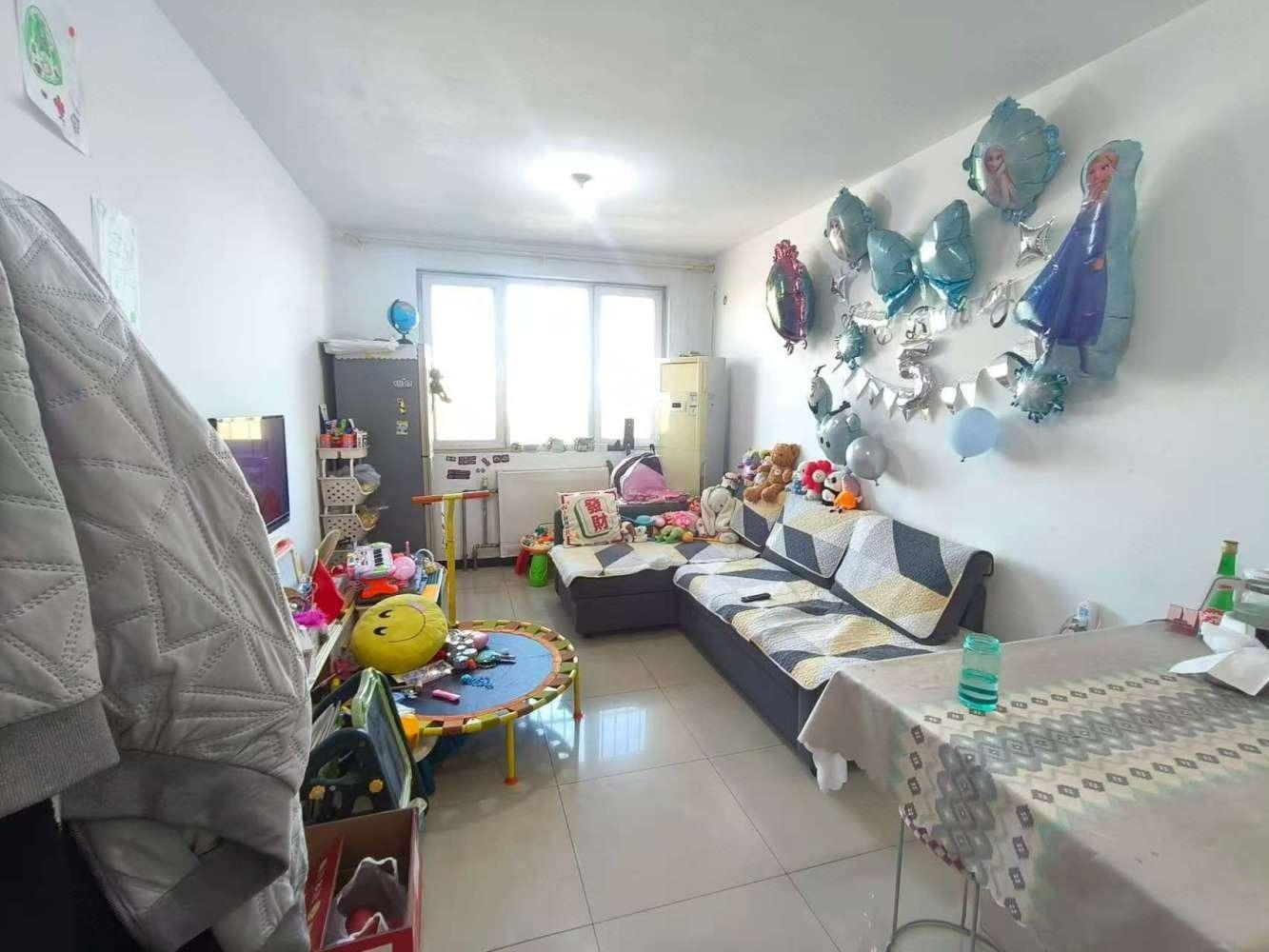 北京鸿博家园(二期C区)二手房房源图片