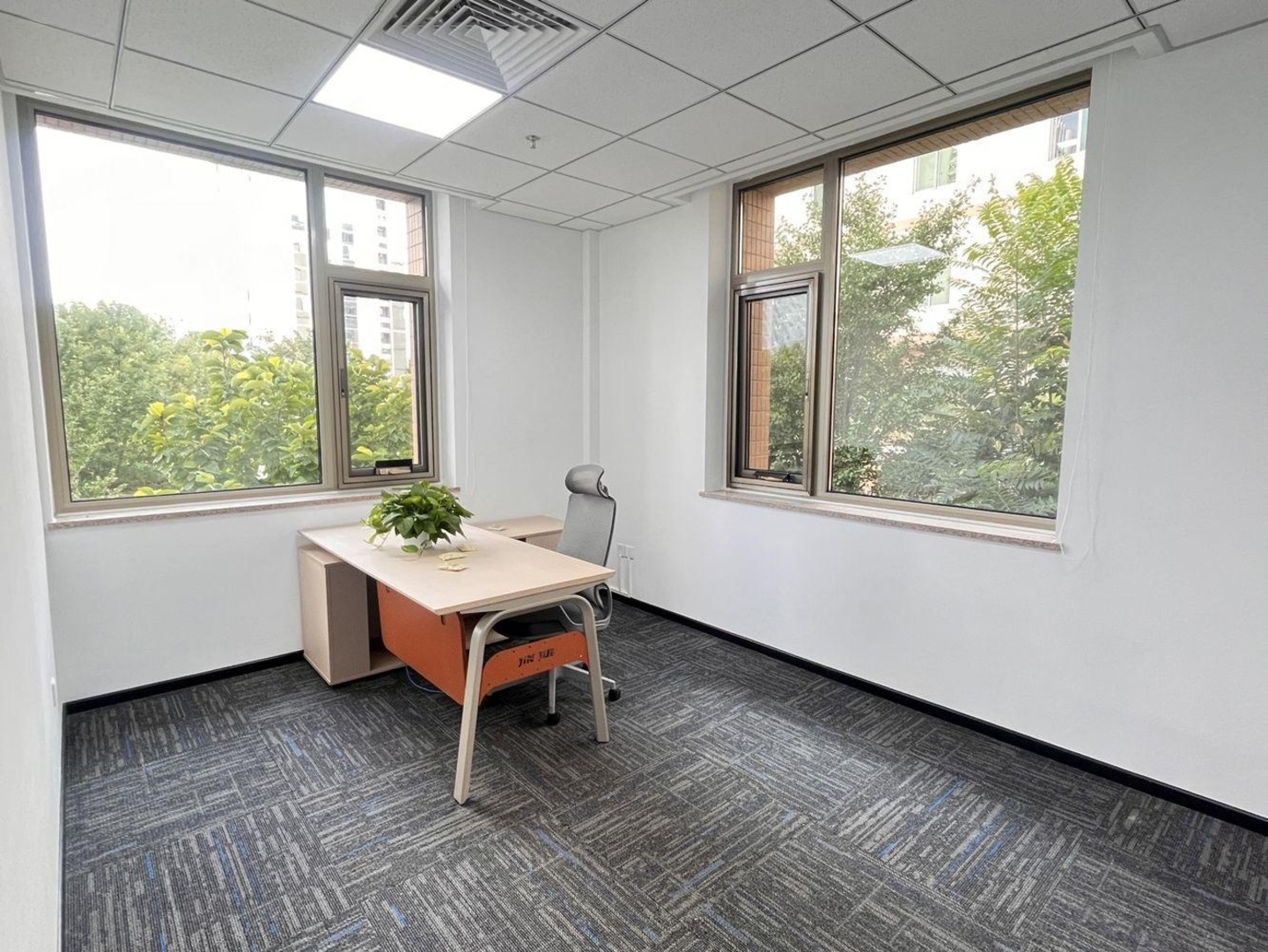 北京汇众大厦二手房房源图片