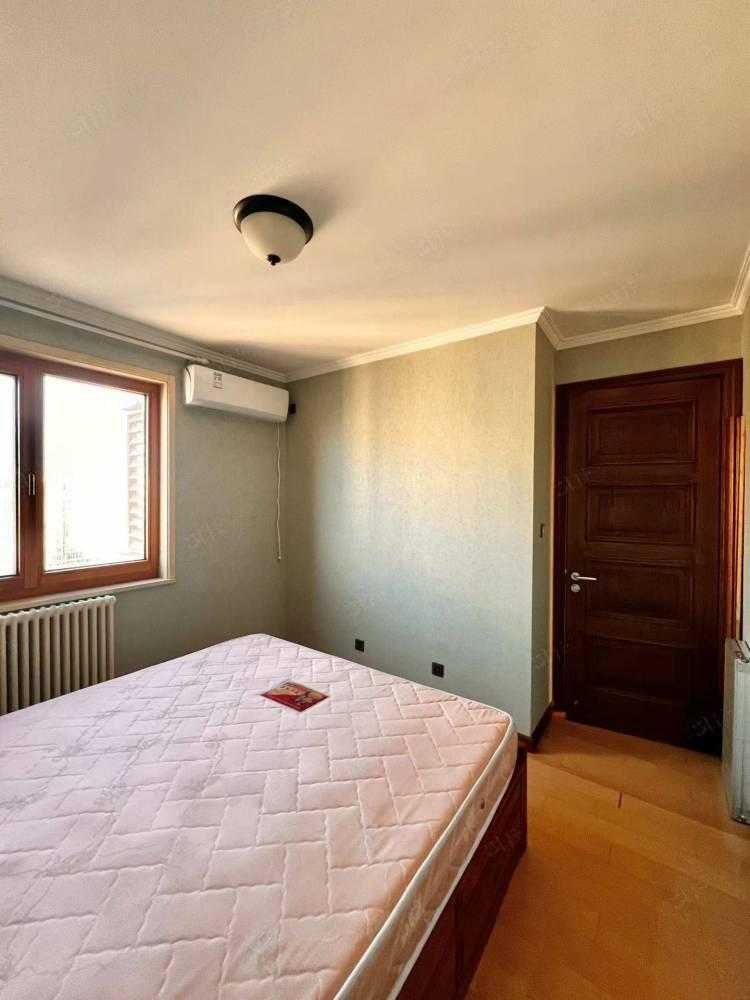 北京鸿博家园(二期B区)二手房房源图片