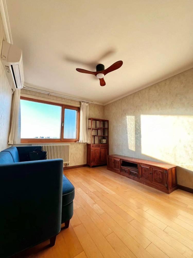 北京鸿博家园(二期B区)二手房房源图片