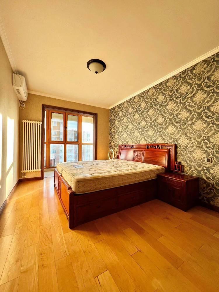 北京鸿博家园(二期B区)二手房房源图片