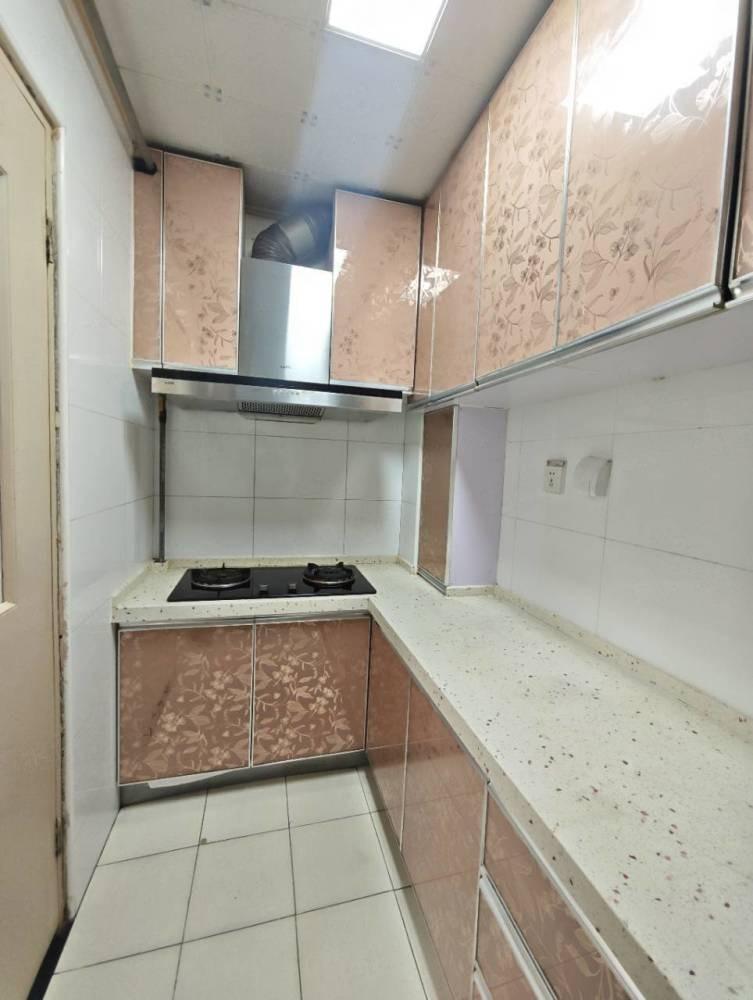 北京鸿博家园(二期C区)二手房房源图片