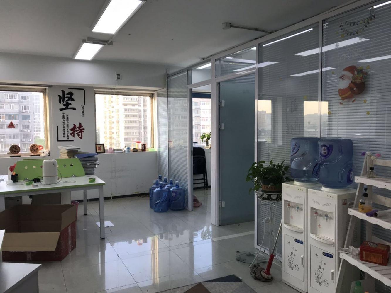 北京恒润国际大厦二手房房源图片