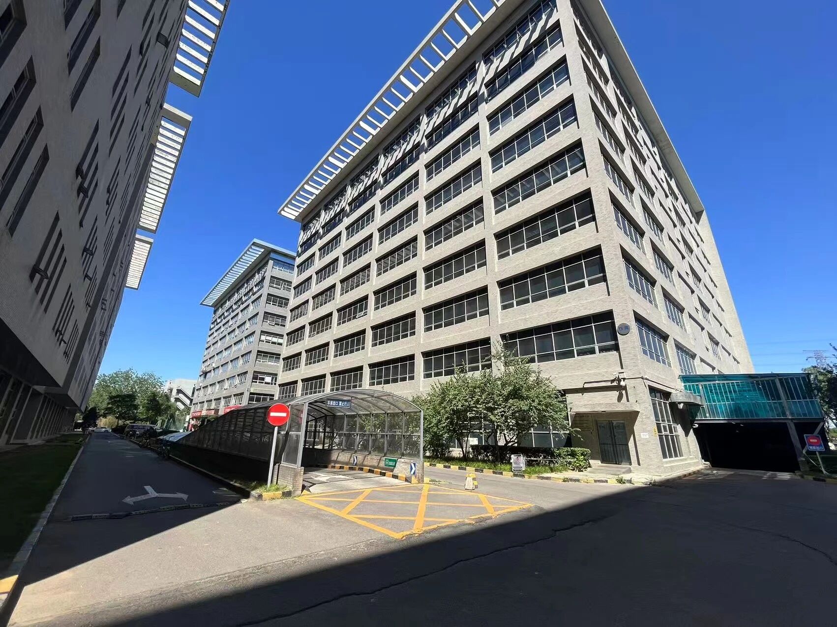 北京盈创动力大厦二手房房源图片