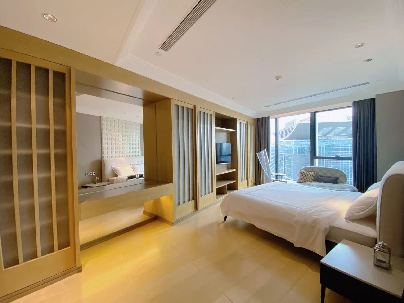 北京三里屯SOHO公寓二手房房源图片