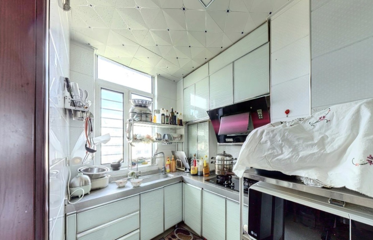 北京恒盛小镇艺墅二手房房源图片