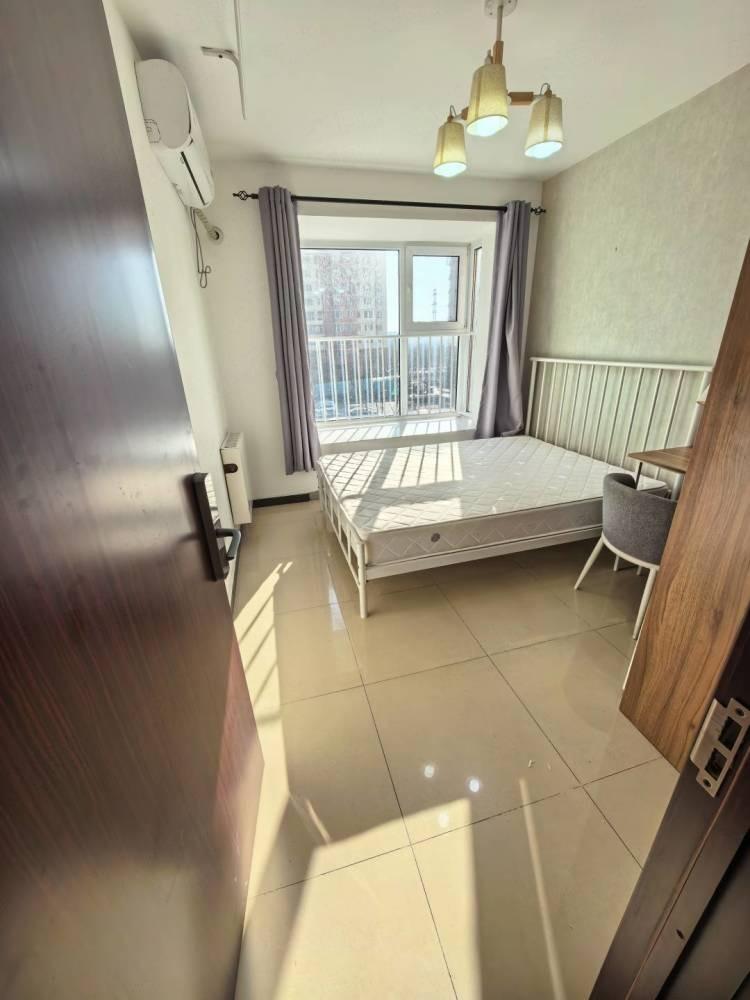 北京鸿博家园(二期F区)二手房房源图片