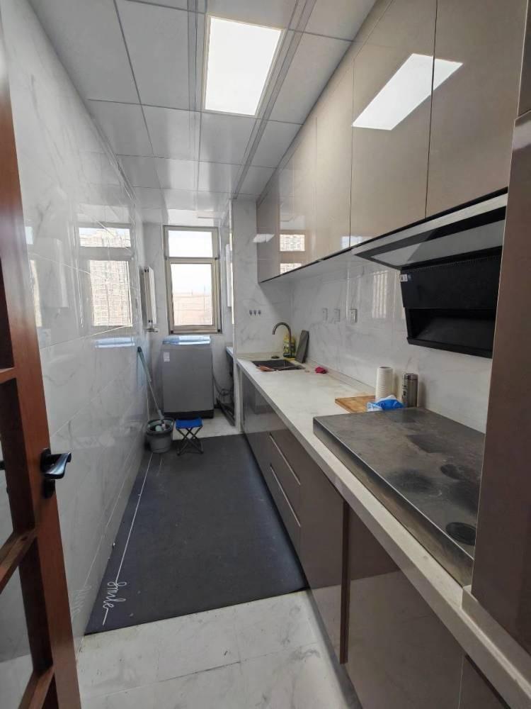 北京鸿博家园(二期B区)二手房房源图片