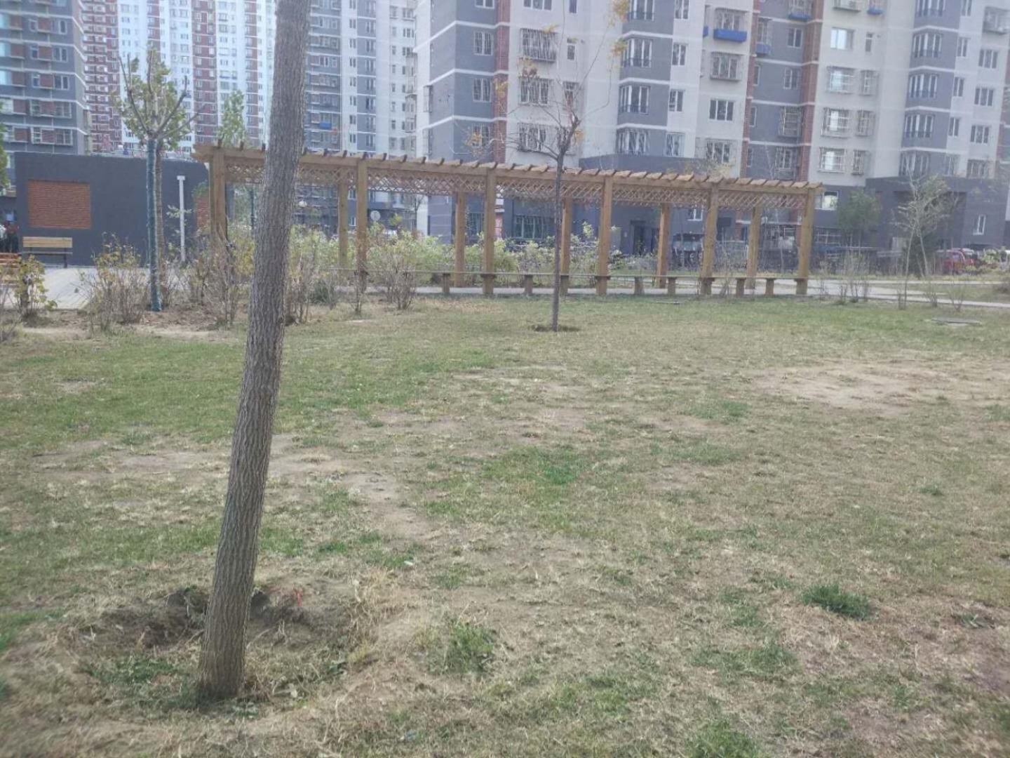 北京鸿博家园(二期C区)二手房房源图片