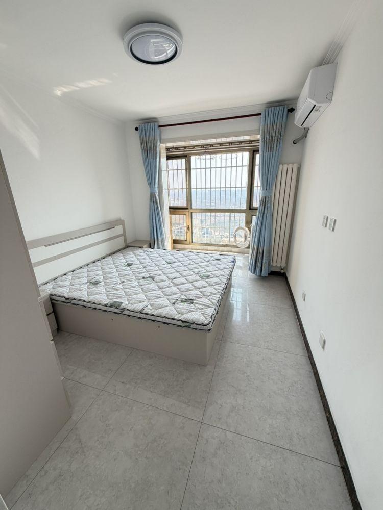 北京鸿博家园(二期B区)二手房房源图片