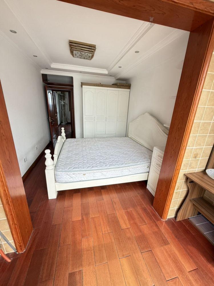 北京鸿博家园(二期C区)二手房房源图片