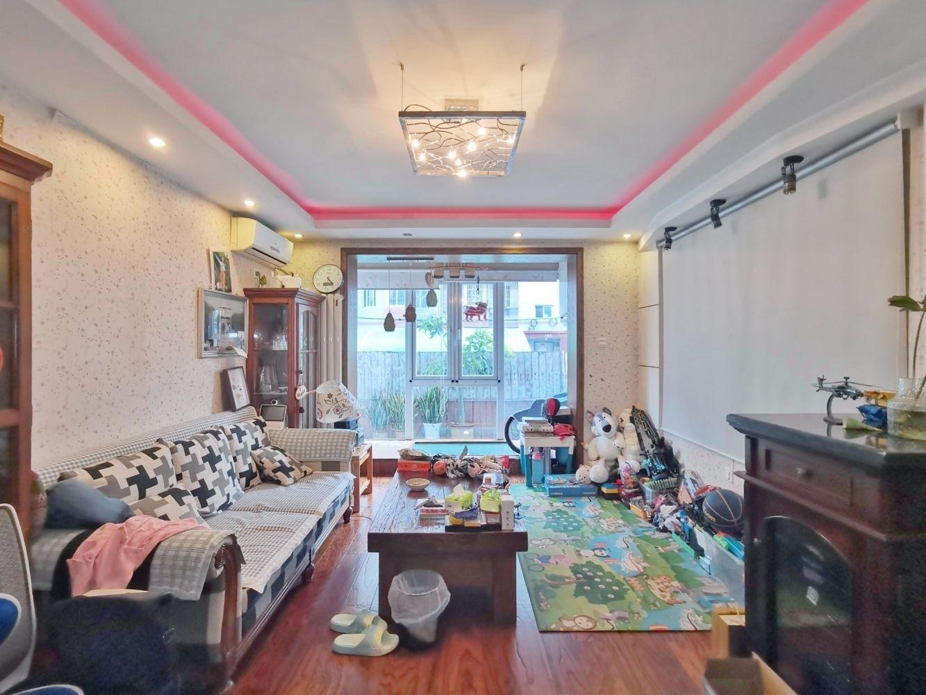 北京鸿博家园六区二手房房源图片