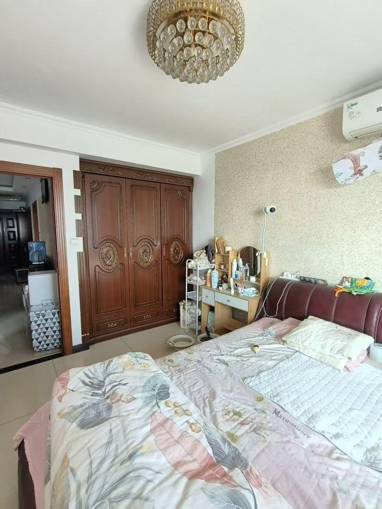 北京鸿博家园(二期A区)二手房房源图片