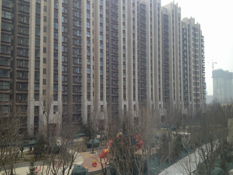 龙湖长楹天街 采光好宽敞明亮 交通便利 地理位置优雅