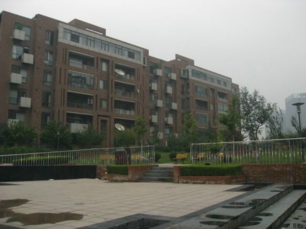 北京果岭里CLASS图片