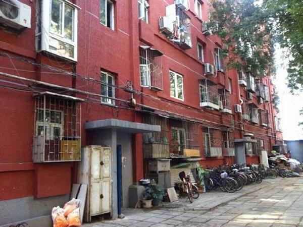 南沙滩和谐小区 蕞低总价 正规两居 318万318万 步行到地铁8分钟