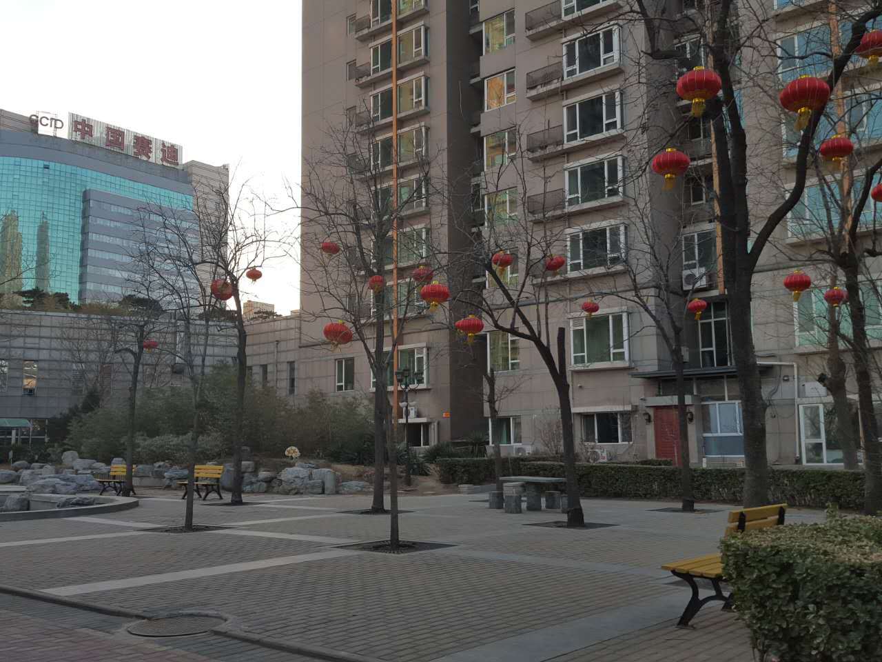 人济山庄二期 正规两居室 随时起租 看房预约