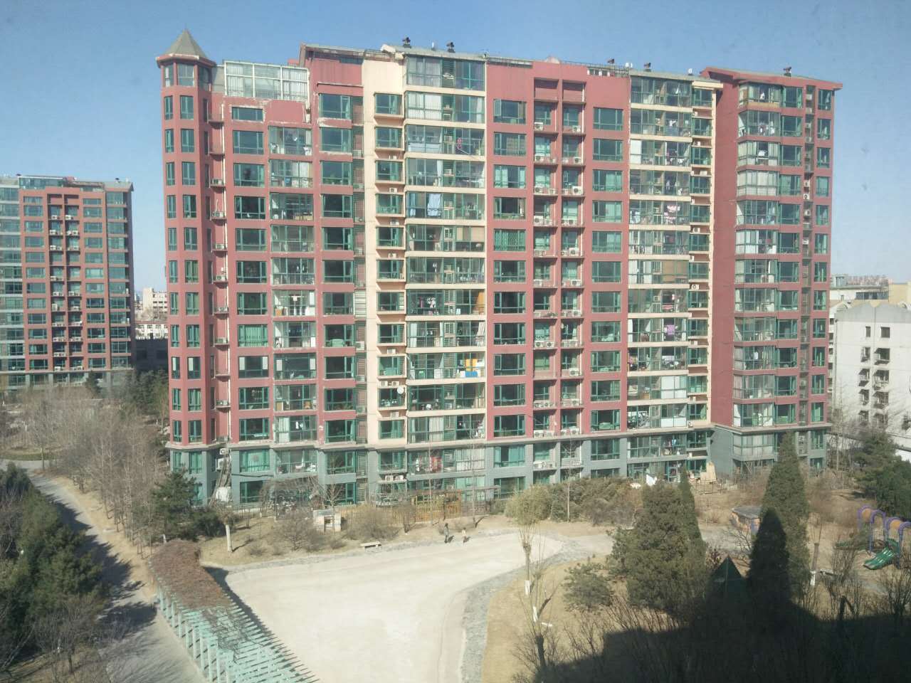 晨建顺房产诚信房源 海逸半岛大户型三居 临城铁 良