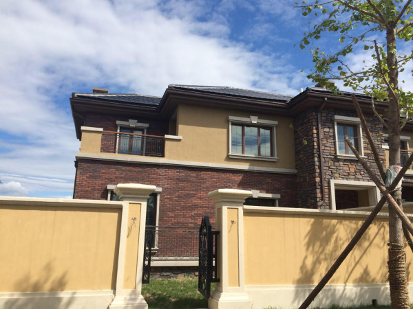 精装样板间 联排别墅边户 大花园 326平米 报价1280万 北入户