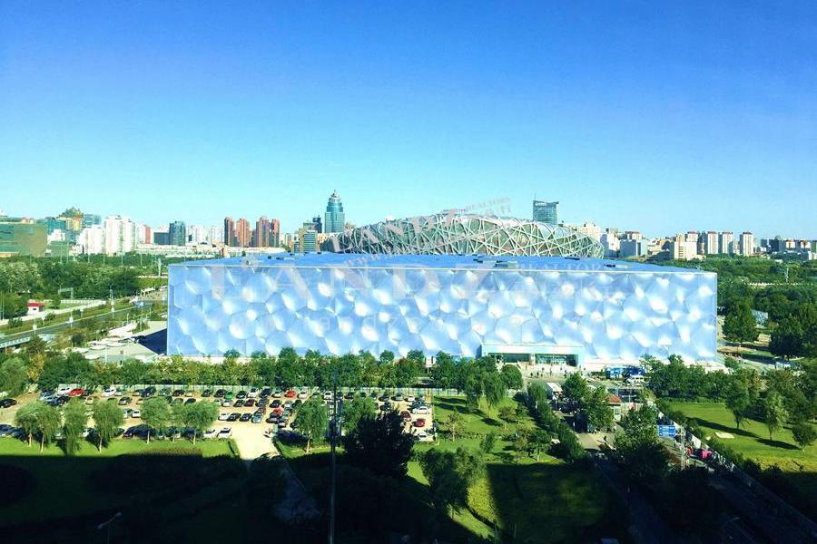 鸟巢水立方正对面 北京中轴龙脉上的龙形建筑 独家